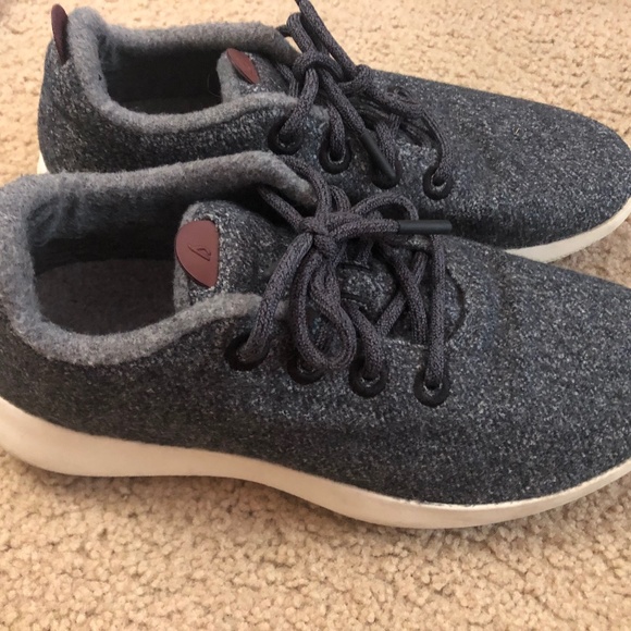 ALLBIRDS wool shoes *like new condition* - Picture 1 of 7